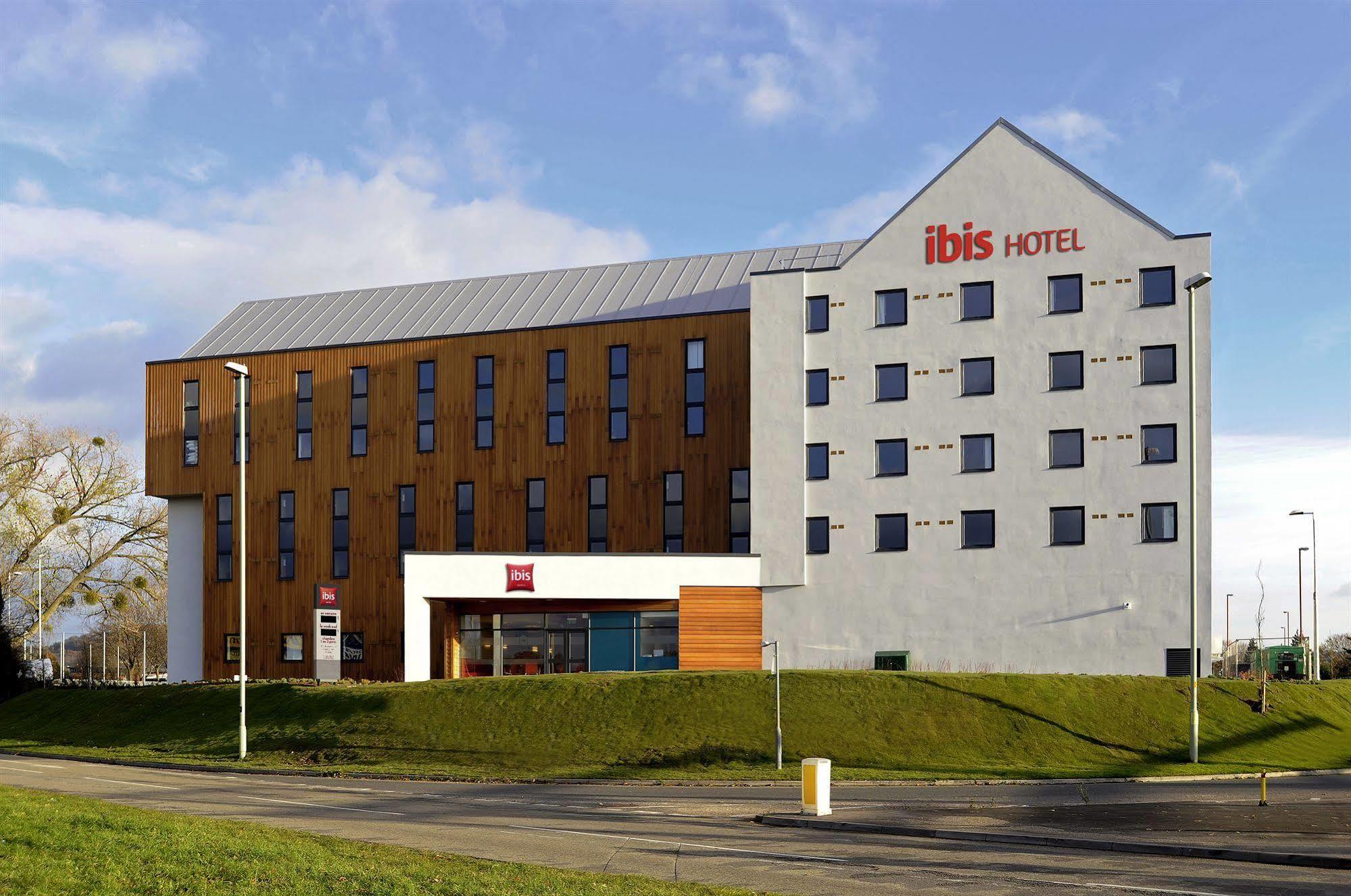 Hotel Ibis Gloucester Extérieur photo